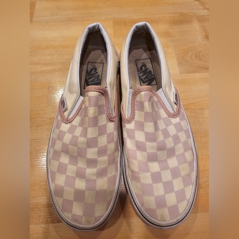 Lilac/pink checkered vans